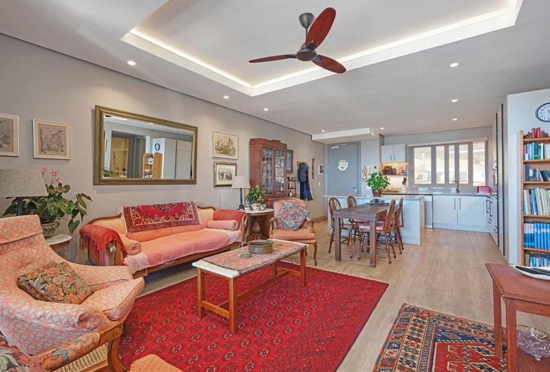 2 Bedroom Property for Sale in Simons Town Western Cape